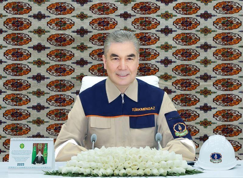 Gurbanguly Berdimuhamedow Hyratda Owganystanyň Hökümetiniň Başlygynyň orunbasary bilen duşuşdy