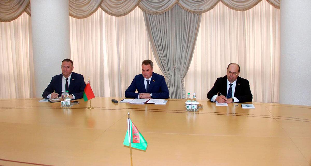 Türkmenistanyň daşary syýasat edarasynyň ýolbaşçysy Belarus Respublikasynyň daşary işler ministriniň orunbasary bilen duşuşdy