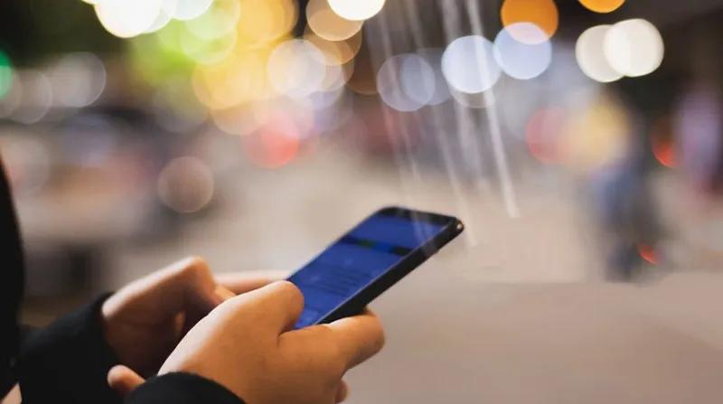 Sloweniýanyň Hökümeti 15 ýaşa çenli ýetginjeklere sosial torlary gadagan etmekçi